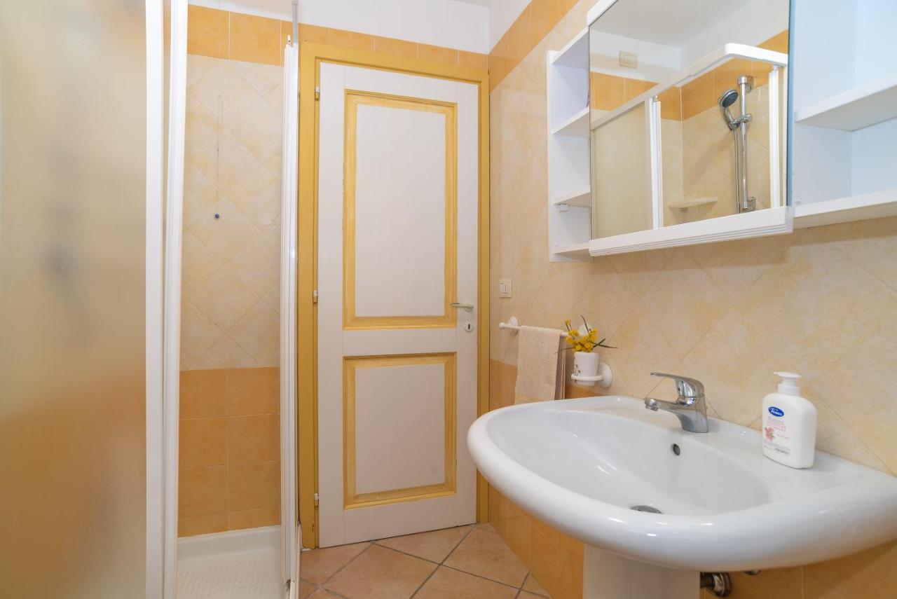 Villa Sole Mare Olbia Exterior foto